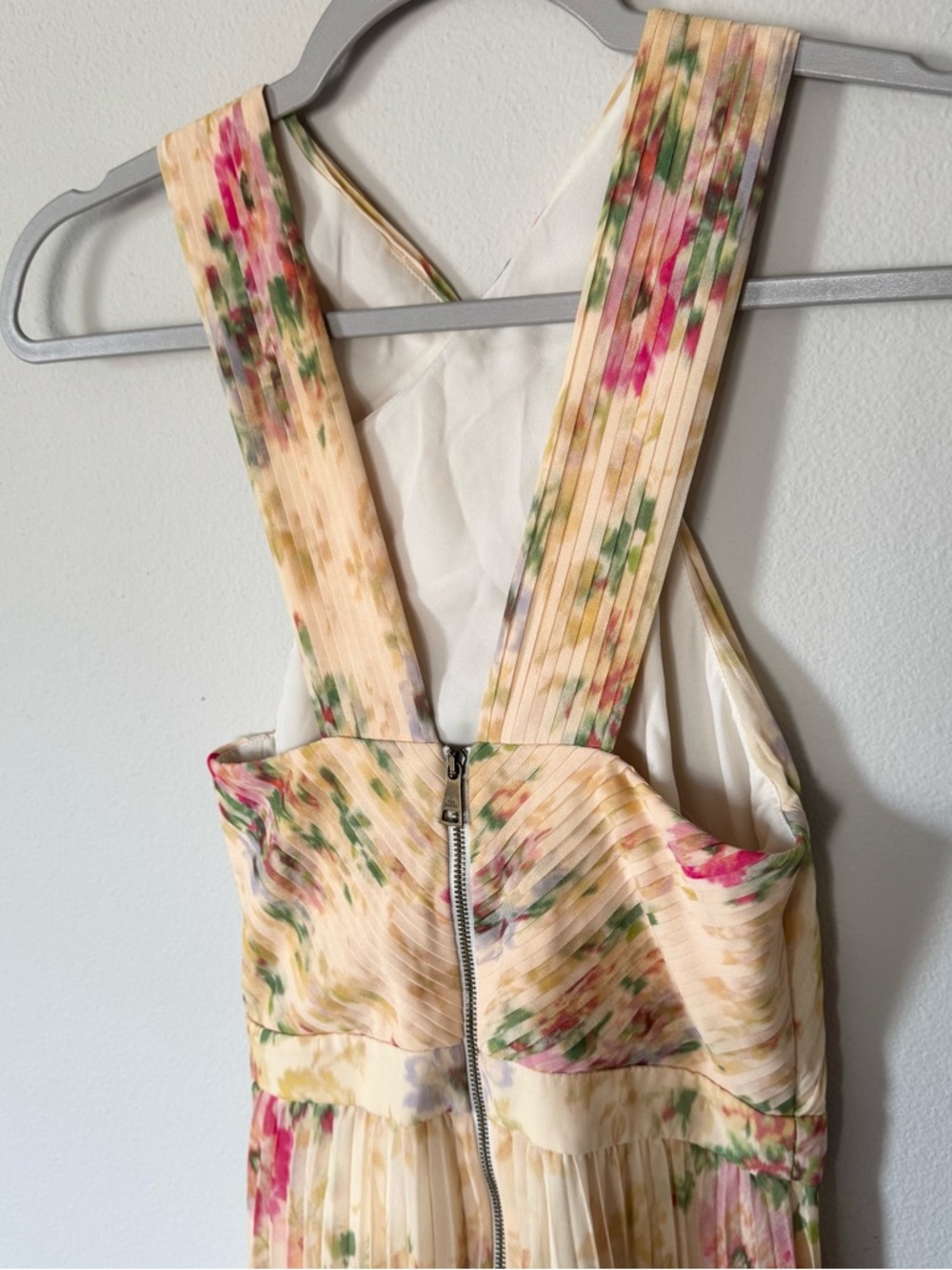 Ted Baker Amerah Cross Front Floral Pleated Midi Dress Chiffon Yellow US 4 NWT - Picture 9 of 17